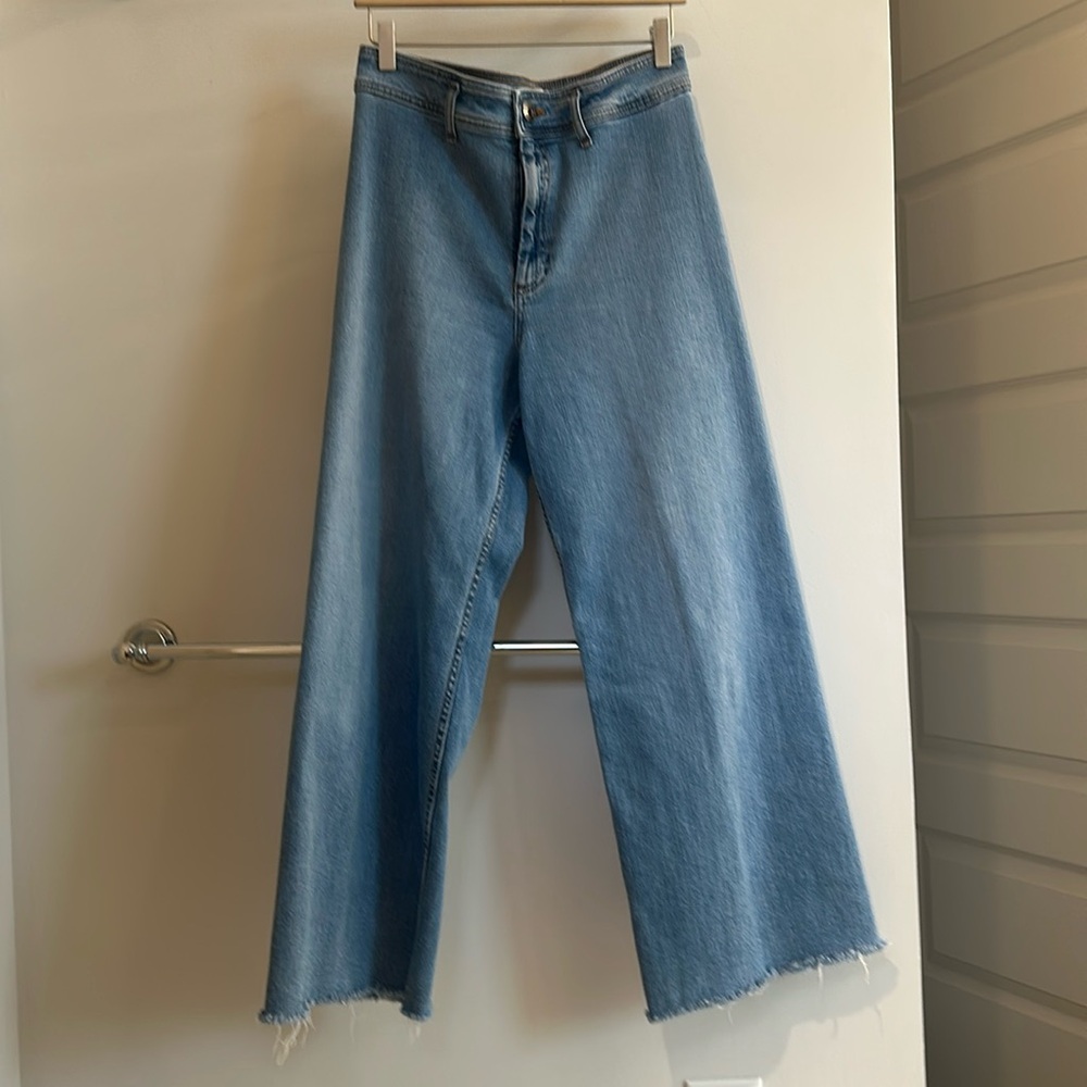 ZARA Mariner Wide Leg Jean, raw hem, size 10 (fits more like an 8)